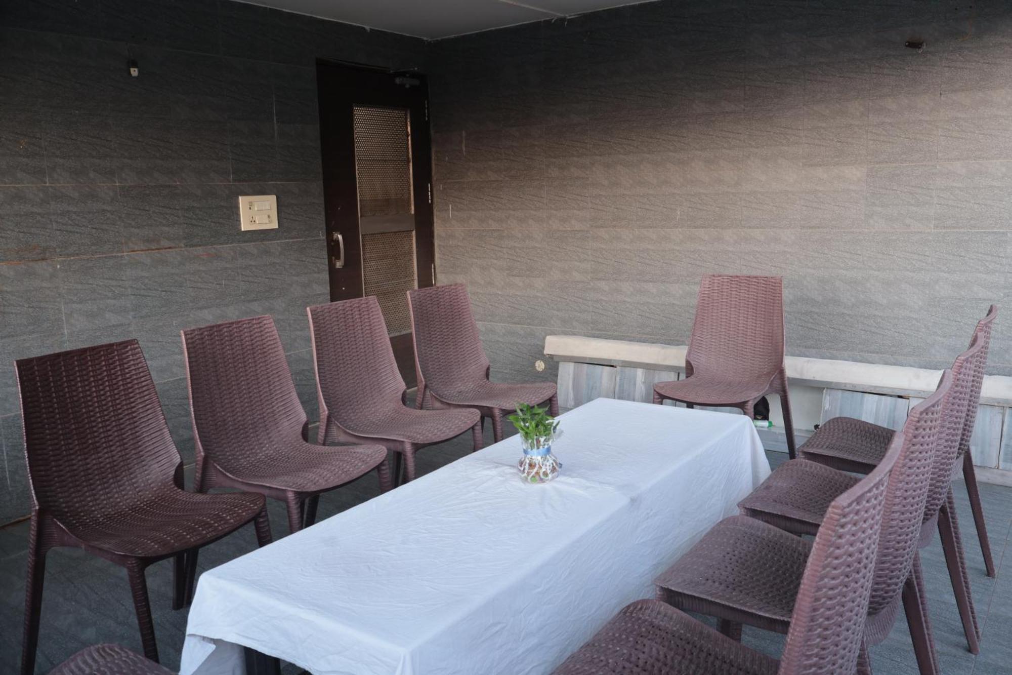 Hotel Kabir Ahmadabad Zewnętrze zdjęcie