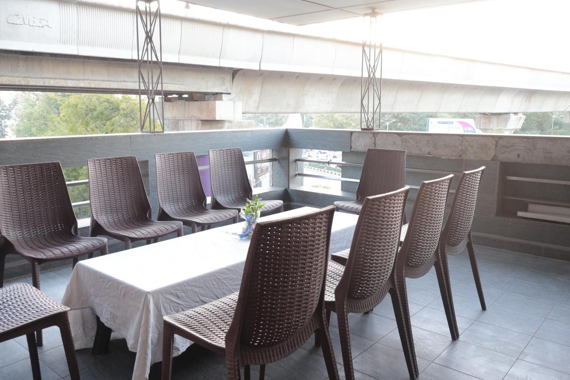 Hotel Kabir Ahmadabad Zewnętrze zdjęcie