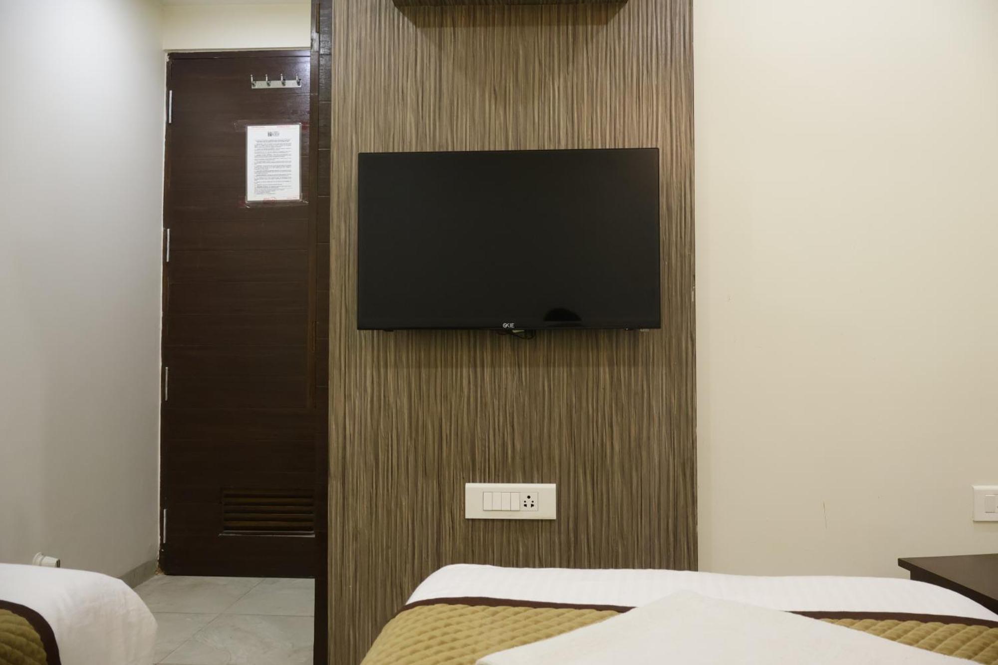 Hotel Kabir Ahmadabad Zewnętrze zdjęcie