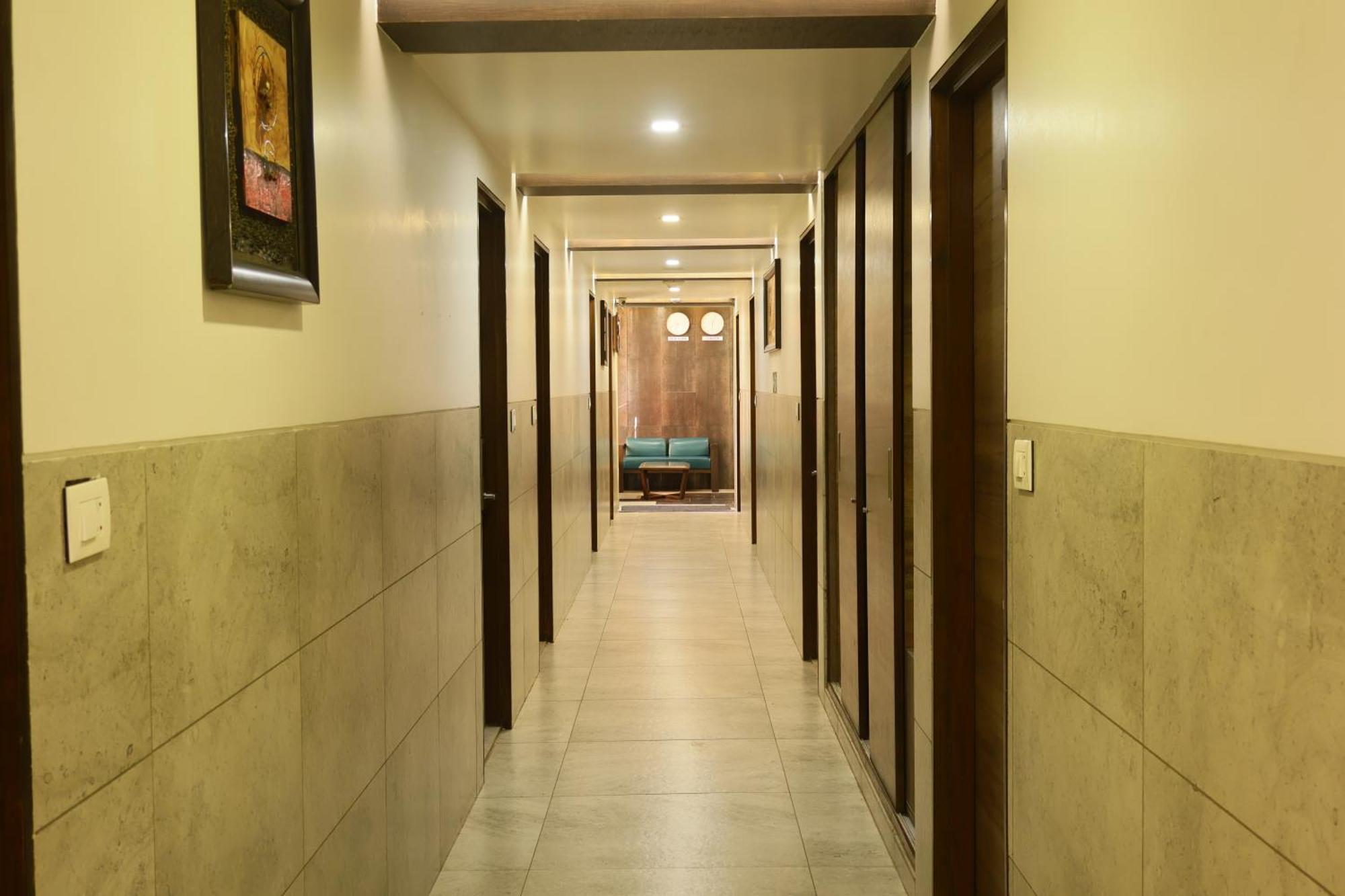 Hotel Kabir Ahmadabad Zewnętrze zdjęcie