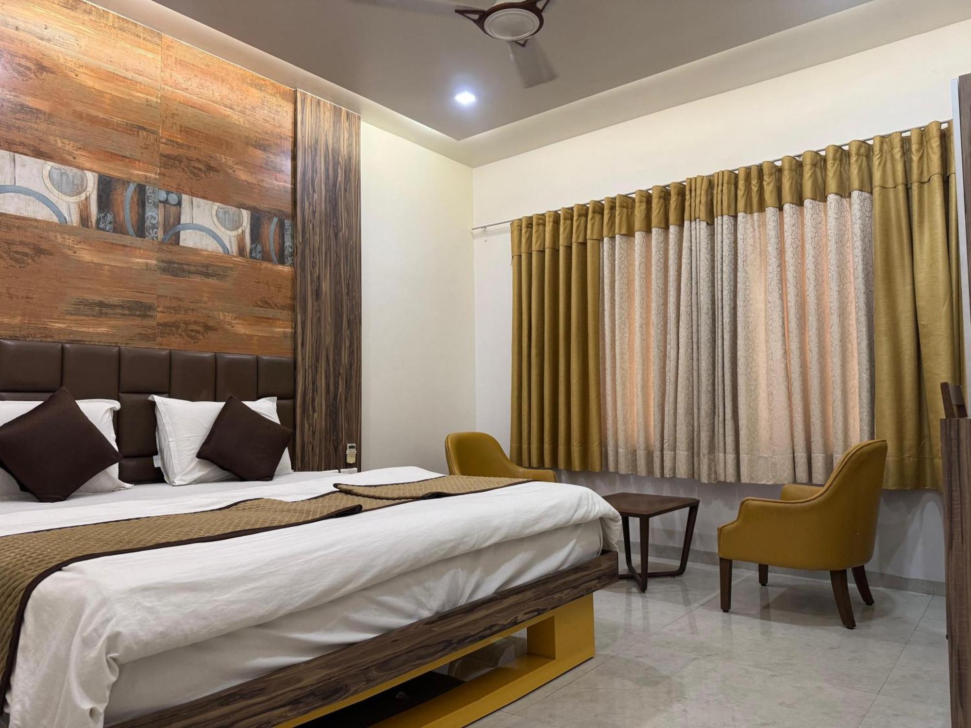 Hotel Kabir Ahmadabad Zewnętrze zdjęcie